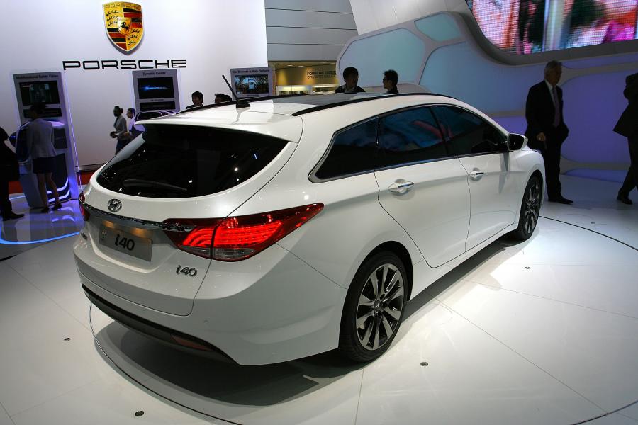  Hyundai i40 2012 года  (фото 2 из 22)